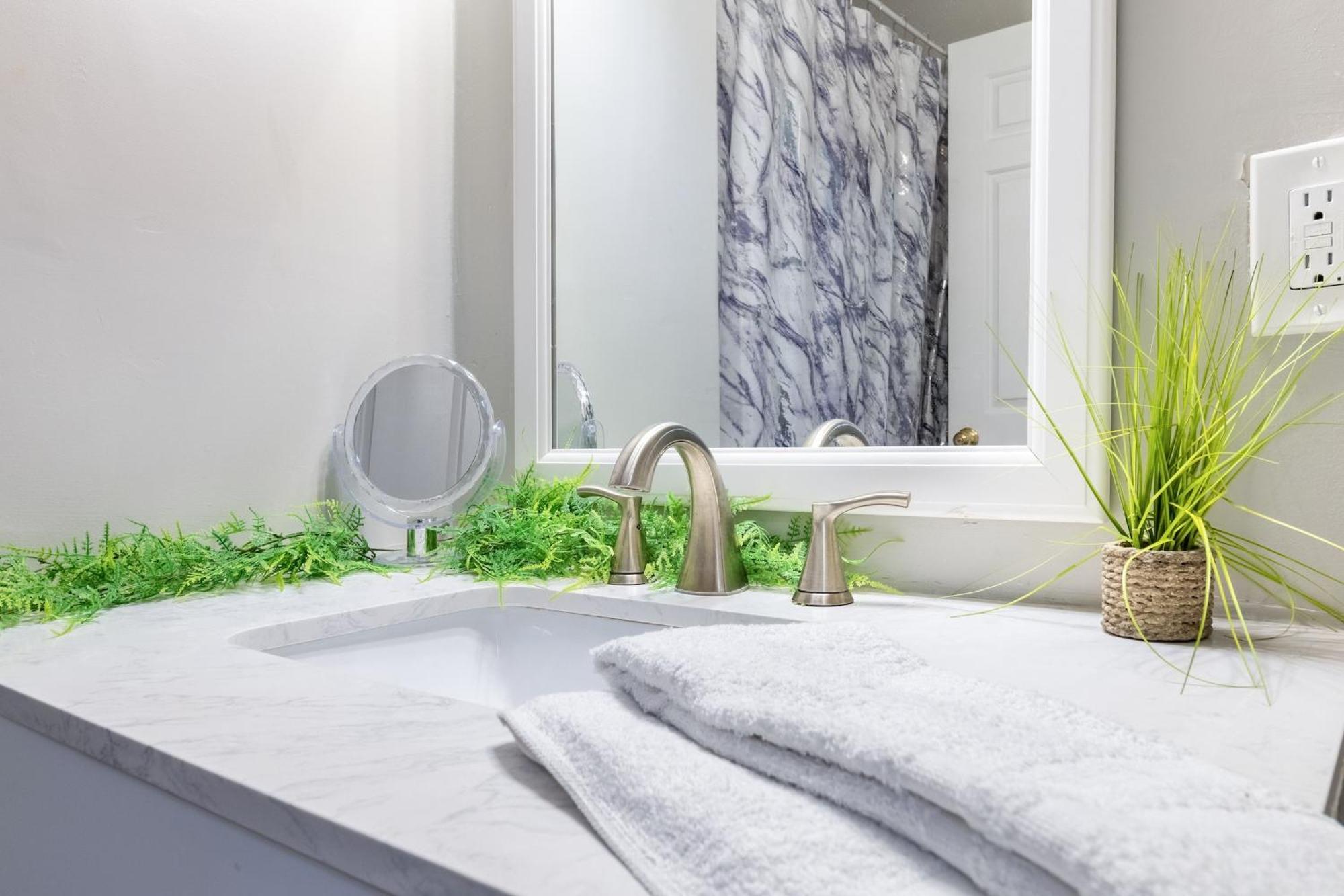 Downtown 1Br Condo With Full Kitchen, Pet-Friendly Nashville Extérieur photo